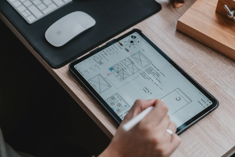 How strategic UI/UX design increases customer retention